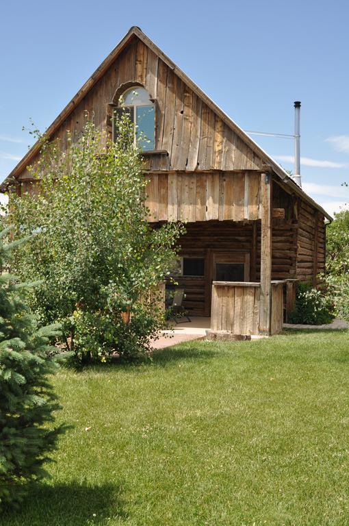 Вилла Wild West Retreat Эскаланте Номер фото